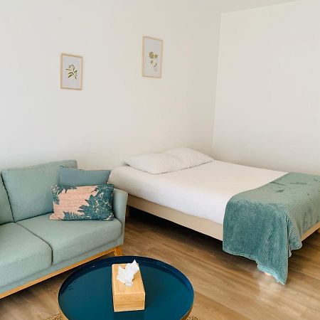 Studio Confort 35M2 Renove, Equipe Et Climatise, Tout Se Fait A Pied! Daire Antibes Dış mekan fotoğraf